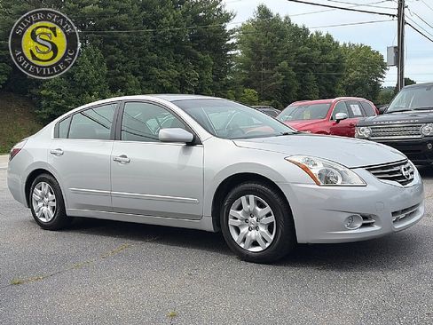 Used 2011 Nissan Altima 2.5 S FWD image 8