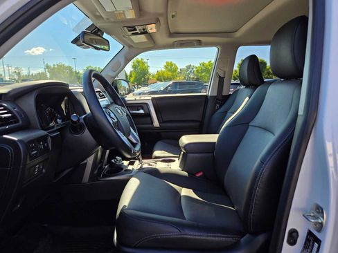 Certified 2024 Toyota 4Runner SR5 Premium w/ Moonroof Package AWD/4WD image 23