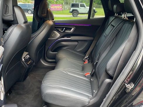 Used 2023 Mercedes-Benz EQS 450+ SUV image 15