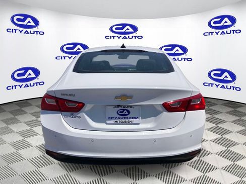 Used 2023 Chevrolet Malibu LS w/ Driver Confidence Package FWD image 4