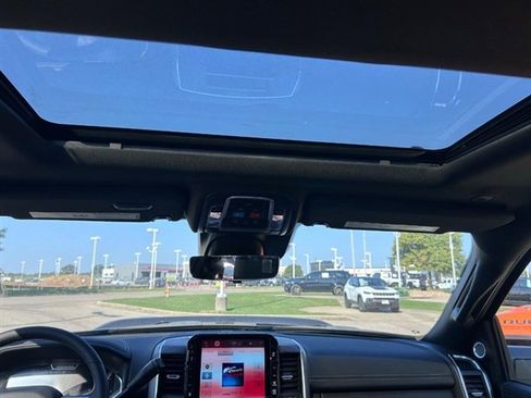 New 2025 RAM 2500 Laramie image 9