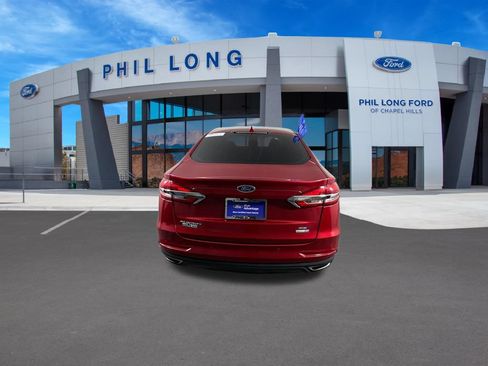 Certified 2020 Ford Fusion SE AWD/4WD image 4