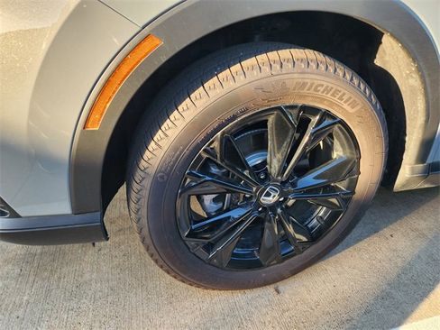 Used 2026 Honda CR-V Sport Touring image 9