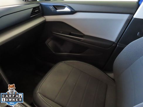 Used 2022 Volkswagen Taos SE image 21