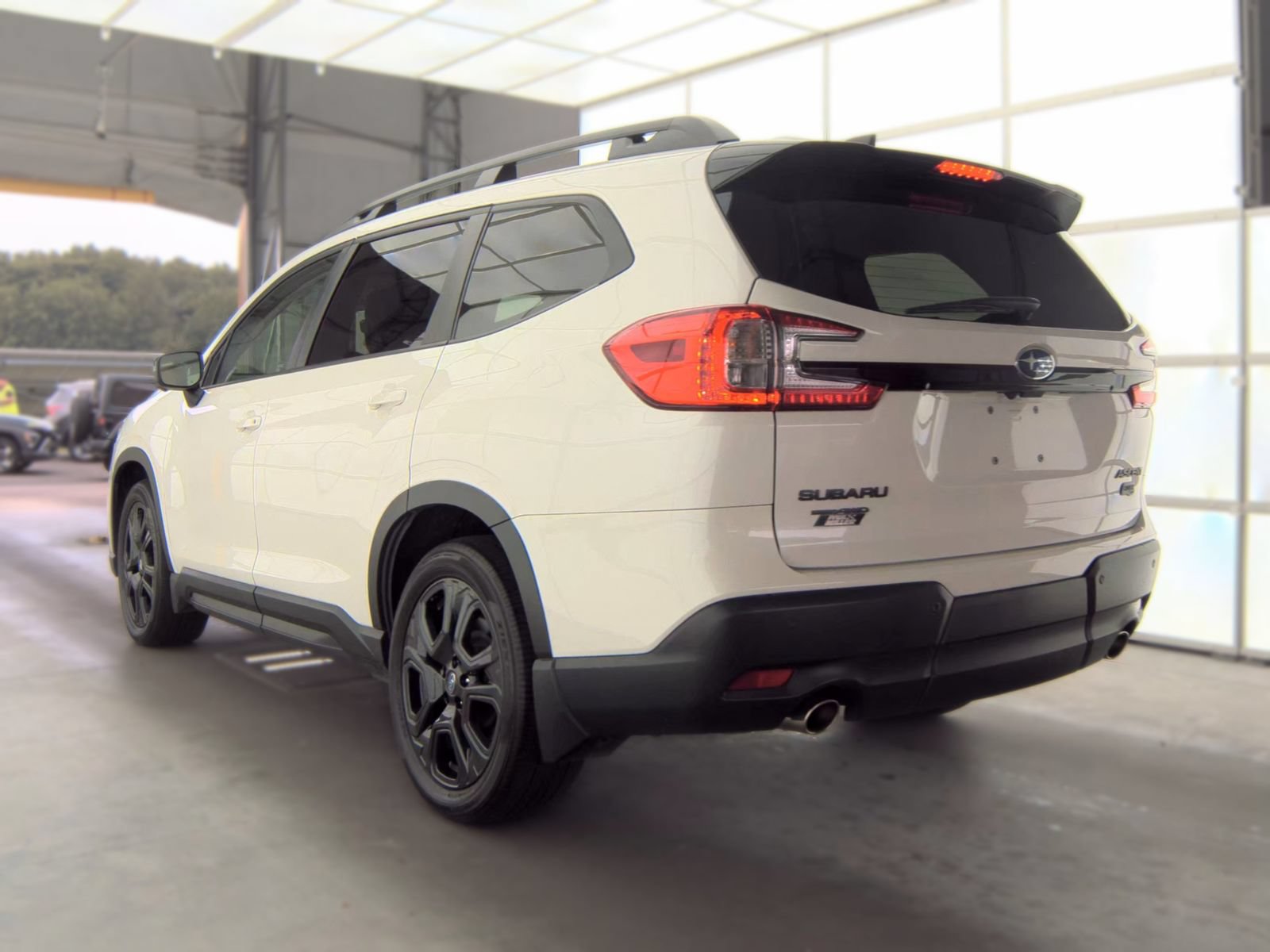 Used 2023 Subaru Ascent Onyx Edition Limited AWD/4WD image 6