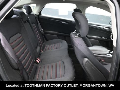 Used 2013 Ford Fusion SE image 7