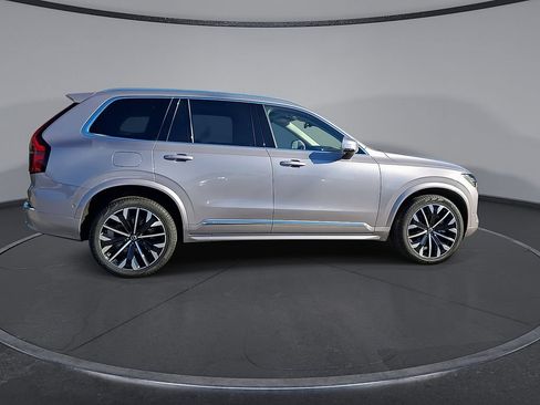 Certified 2026 Volvo XC90 B5 Ultra AWD/4WD image 7