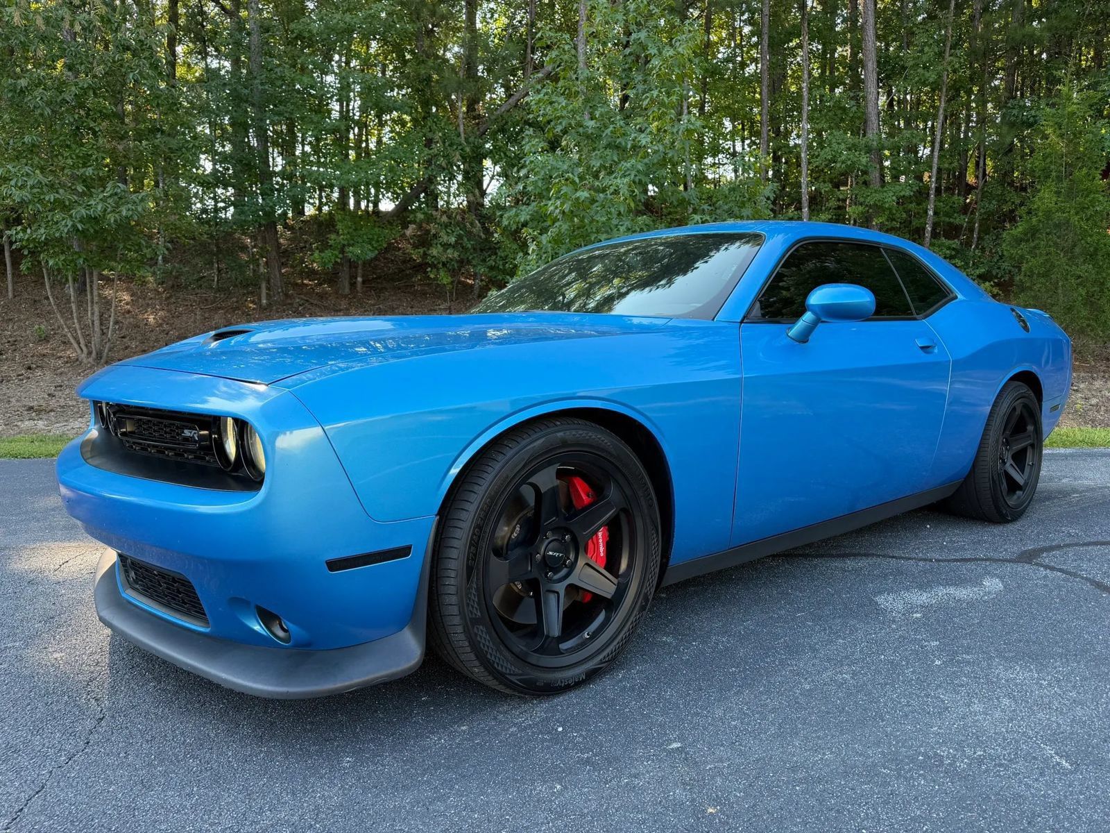Used 2015 Dodge Challenger SRT w/ Technology Group RWD image 3