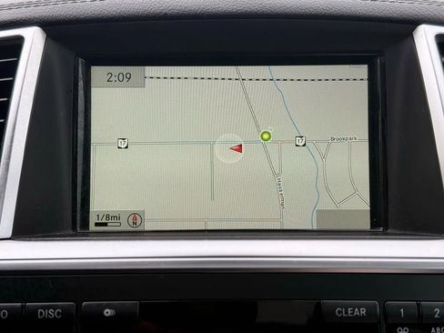 Used 2014 Mercedes-Benz GL 550 4MATIC image 35