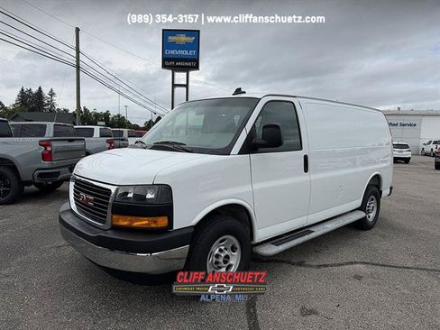 Used 2025 GMC Savana 2500 w/ Driver Convenience Package RWD image 1