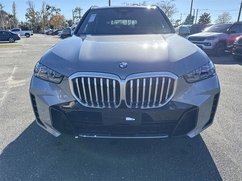 Used 2025 BMW X5 xDrive40i w/ Executive Package image 7