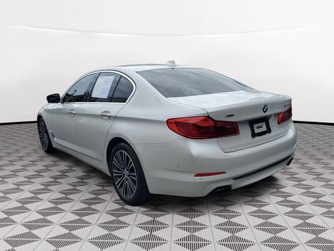 Used 2018 BMW 540i xDrive AWD/4WD image 4