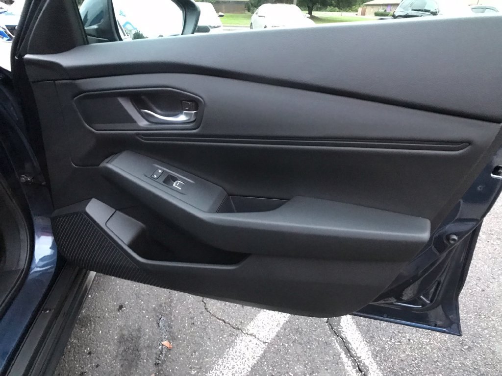 Certified 2024 Honda Accord EX image 27