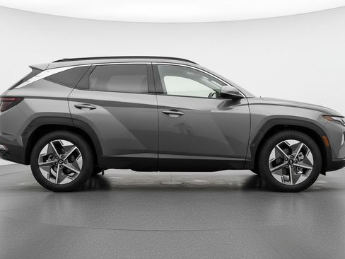 Used 2025 Hyundai Tucson SEL image 11