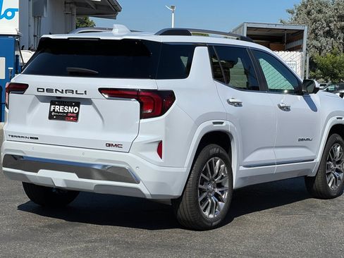 New 2027 GMC Terrain Denali AWD/4WD image 4