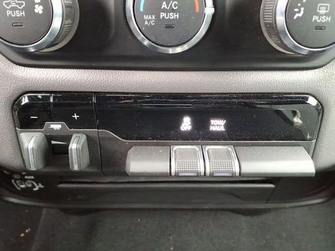 Used 2024 RAM 2500 Big Horn w/ Bed Utility Group image 26