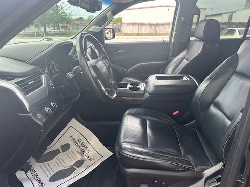 Used 2017 Chevrolet Tahoe LT image 15