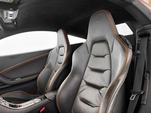 Used 2013 McLaren MP4-12C Coupe image 15