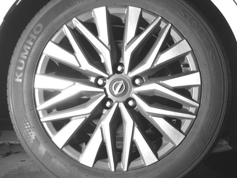 Used 2025 Nissan Altima 2.5 SV image 15