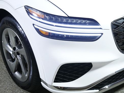 Certified 2026 Genesis GV70 2.5T Select AWD/4WD image 16