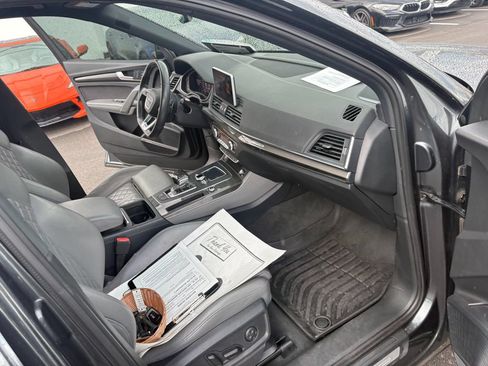 Used 2018 Audi SQ5 Premium Plus w/ Navigation Package AWD/4WD image 6