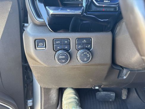 Used 2024 Chevrolet Silverado 1500 LT AWD/4WD image 15