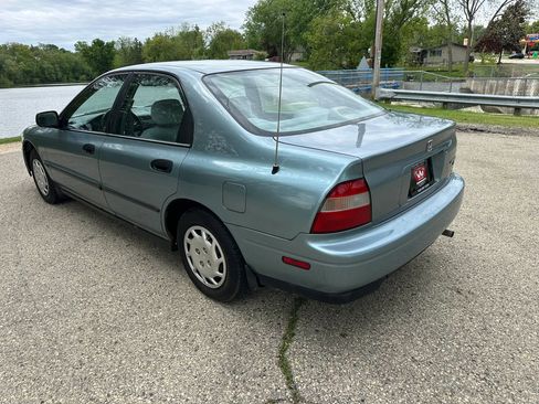 Used 1994 Honda Accord DX image 8