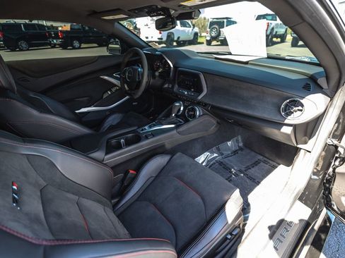 Used 2020 Chevrolet Camaro ZL1 image 22