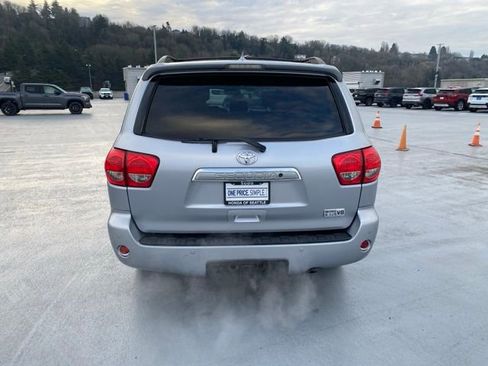 Used 2011 Toyota Sequoia Limited image 7