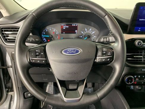 Used 2022 Ford Escape SEL image 21