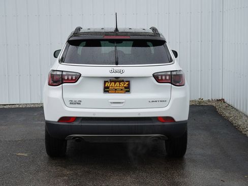 Used 2023 Jeep Compass Limited AWD/4WD image 5