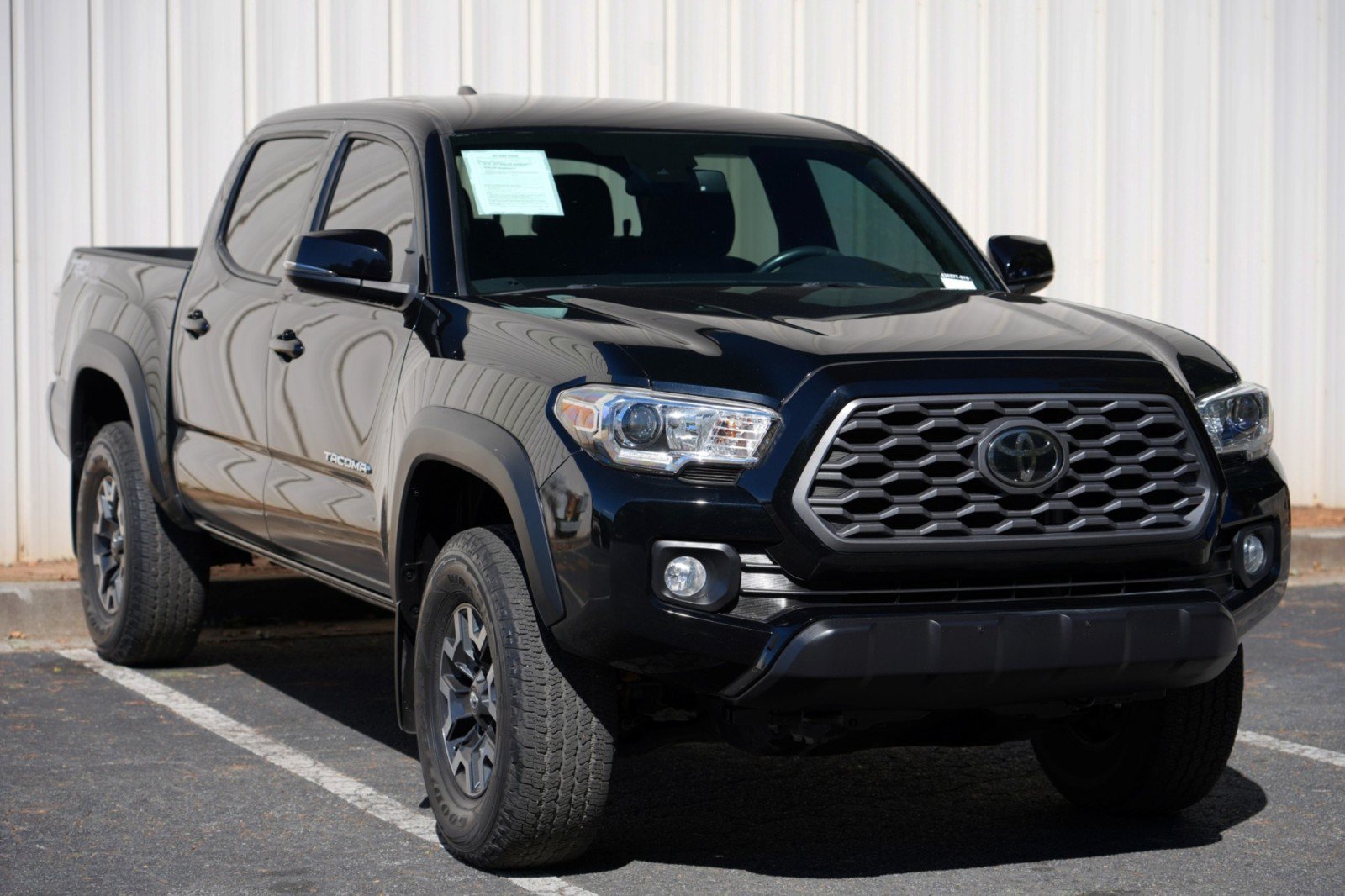 Used 2021 Toyota Tacoma TRD Off-Road w/ Technology Package AWD/4WD image 43