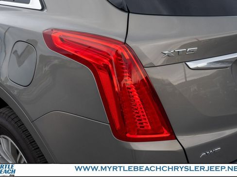 Used 2019 Cadillac XT5 Luxury image 11