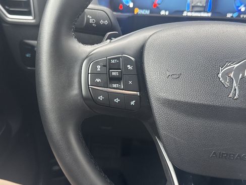 Used 2025 Ford Bronco Sport Badlands image 19