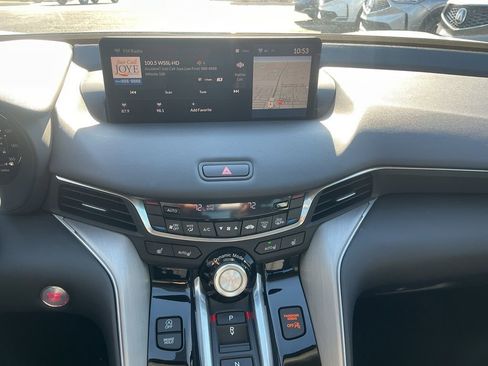 Certified 2025 Acura TLX w/ Technology Package image 18