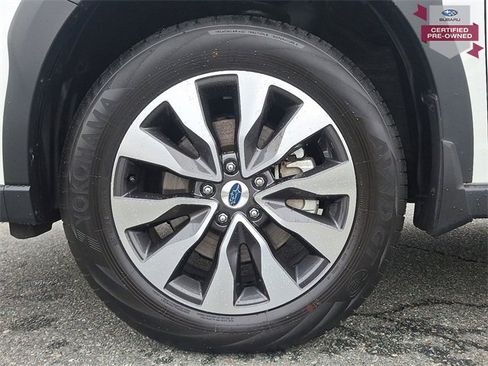 Certified 2025 Subaru Outback Touring w/ Popular Package #2 image 8