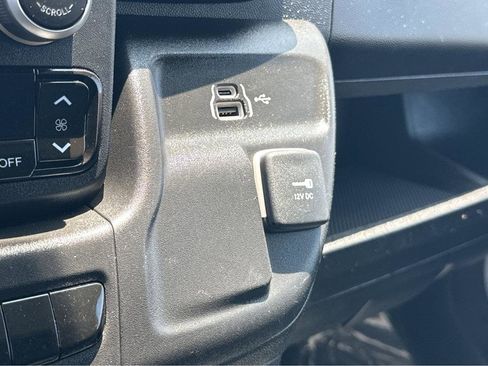 Used 2023 RAM ProMaster 2500 FWD image 28