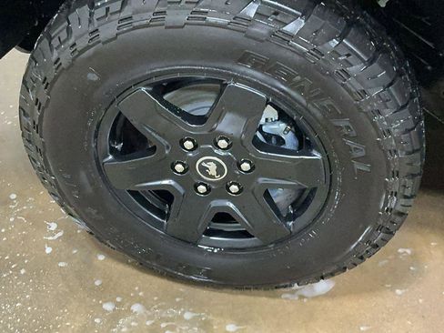 New 2025 Ford Bronco Big Bend w/ Black Diamond Package image 5