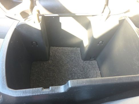 Used 2015 Toyota Tacoma PreRunner image 25