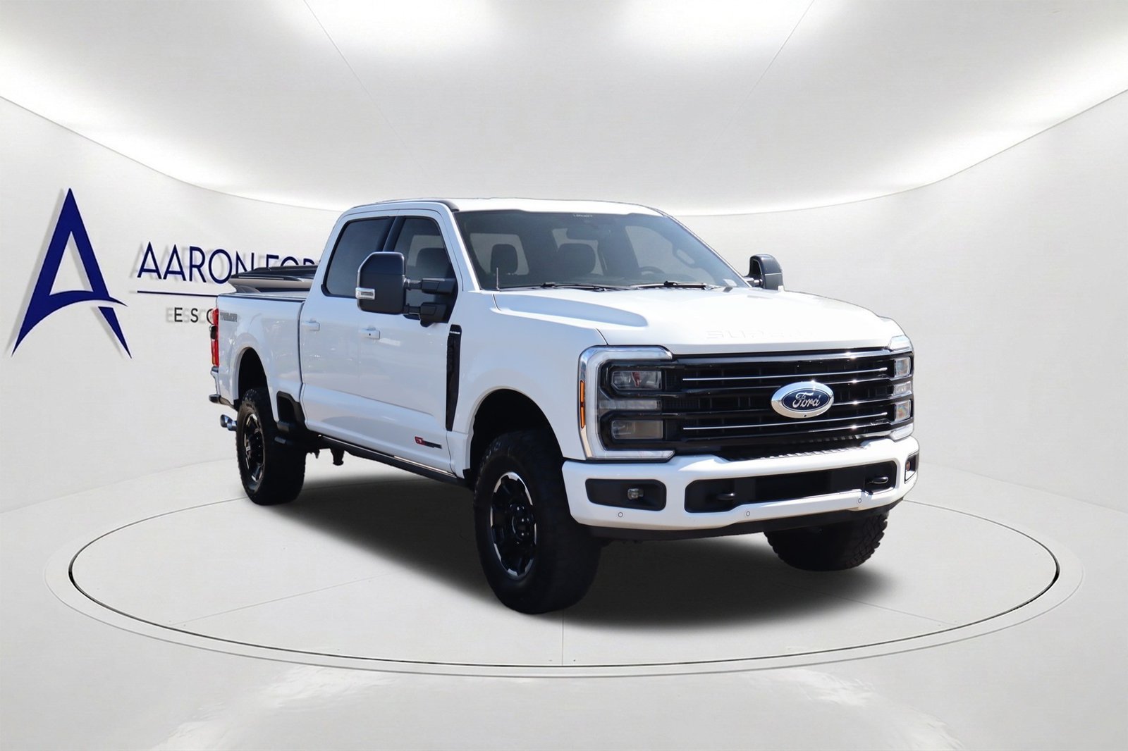 Used 2025 Ford F250 Platinum w/ Tremor Off-Road Package AWD/4WD image 3