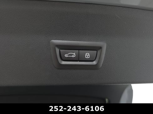 Used 2025 BMW X4 xDrive30i w/ Premium Package image 34