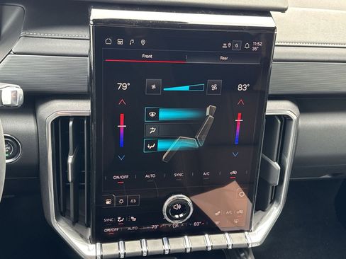 New 2026 GMC Acadia Elevation w/ Elevation Premium Package image 21