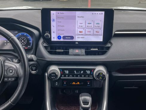 Used 2023 Toyota RAV4 Limited image 12