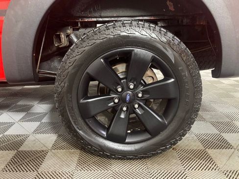 Used 2014 Ford F150 FX4 w/ Equipment Group 402A Luxury image 24