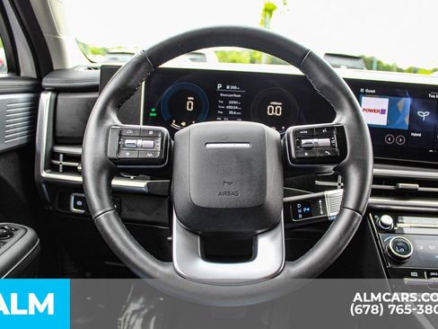Used 2025 Hyundai Santa Fe SEL FWD image 25