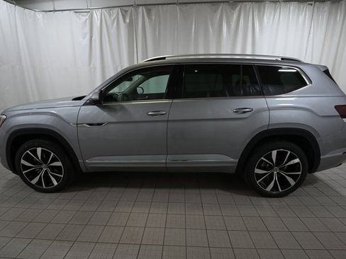 New 2026 Volkswagen Atlas SEL Premium R-Line AWD/4WD image 11