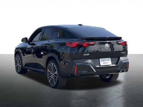 Used 2025 BMW X2 xDrive28i w/ Technology Package AWD/4WD image 6