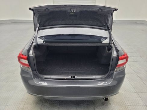 Used 2020 Subaru Impreza 2.0i Limited image 29