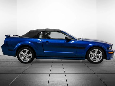 Used 2007 Ford Mustang GT Premium RWD image 7