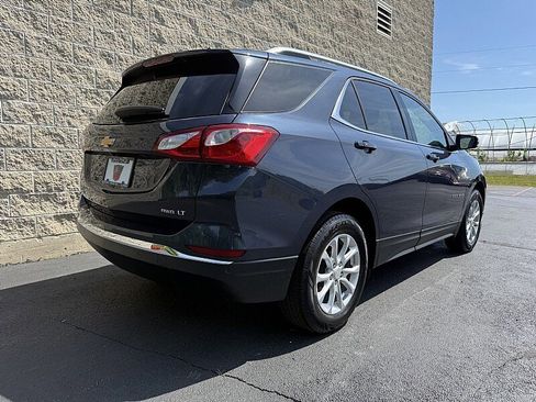 Used 2018 Chevrolet Equinox LT w/ Sun & Infotainment Package AWD/4WD image 3